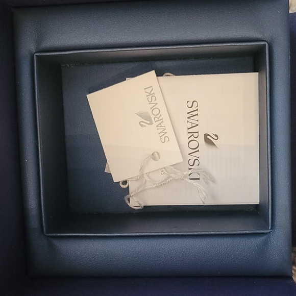 Swarovski watch - Picture 5 of 5